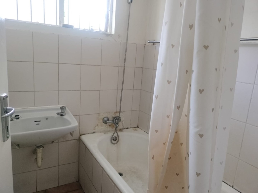 4 Bedroom Property for Sale in Park West Free State